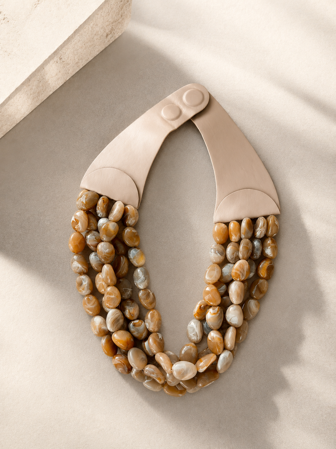 Collar Stone